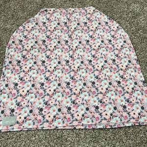 Copper Pearl car seat cover up in a purple floral print